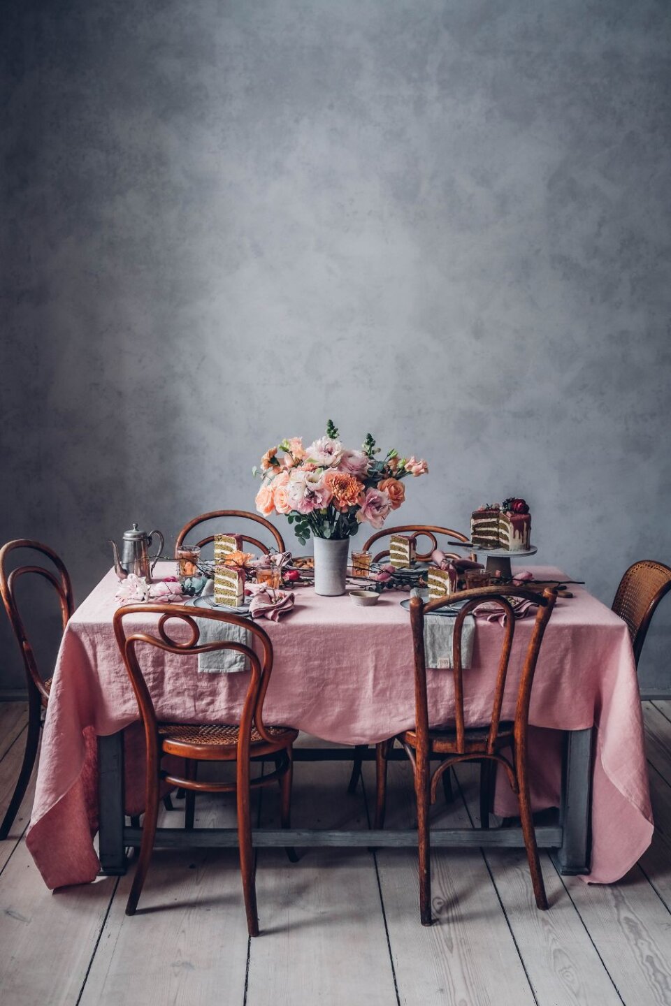 Lovley Linen Tischwäsche aus Leinen in rosa - Tablesetting